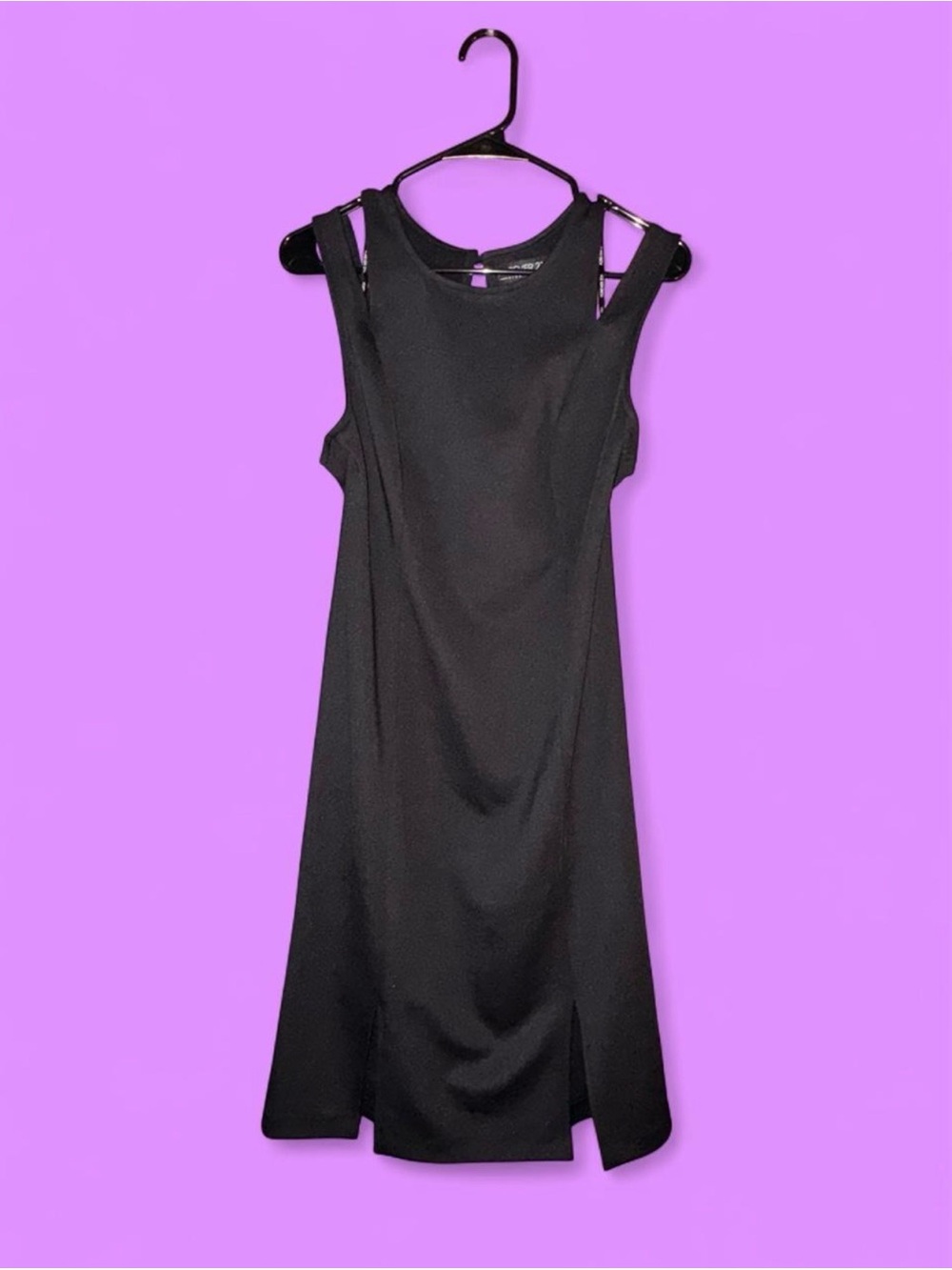 Forever 21 Black Sleeveless Midi Dress